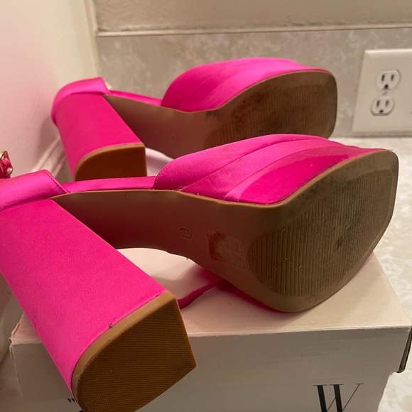 Dream Pairs Women’s High Chunky platform Heels- Hot PINK ankle strap SZ 9 - Picture 6 of 9